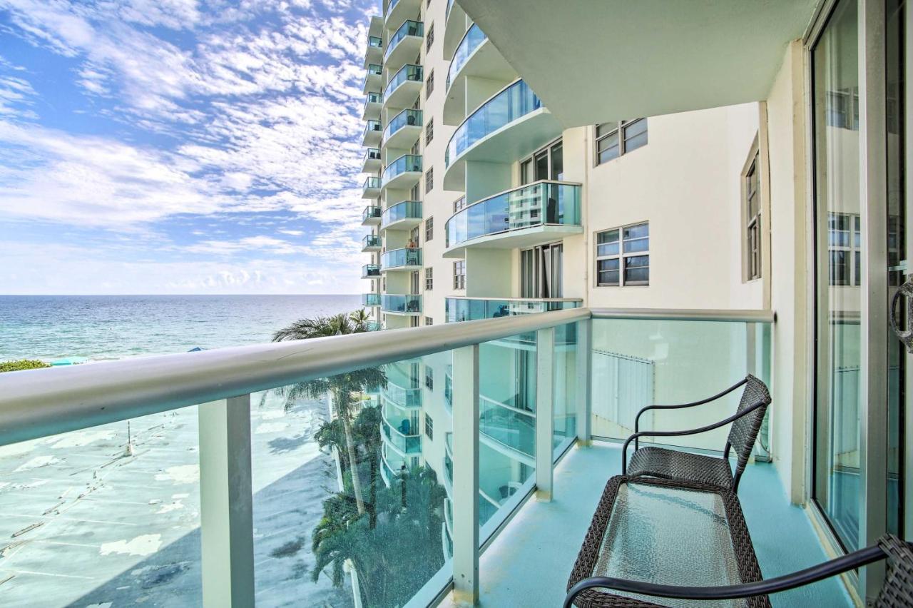 Grand Hollywood Apartment With Stunning Views! Bagian luar foto